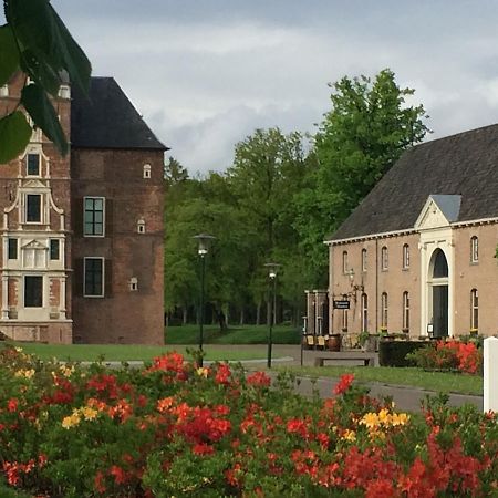 Bed And Breakfast "Kasteelzicht" Vaassen 외부 사진