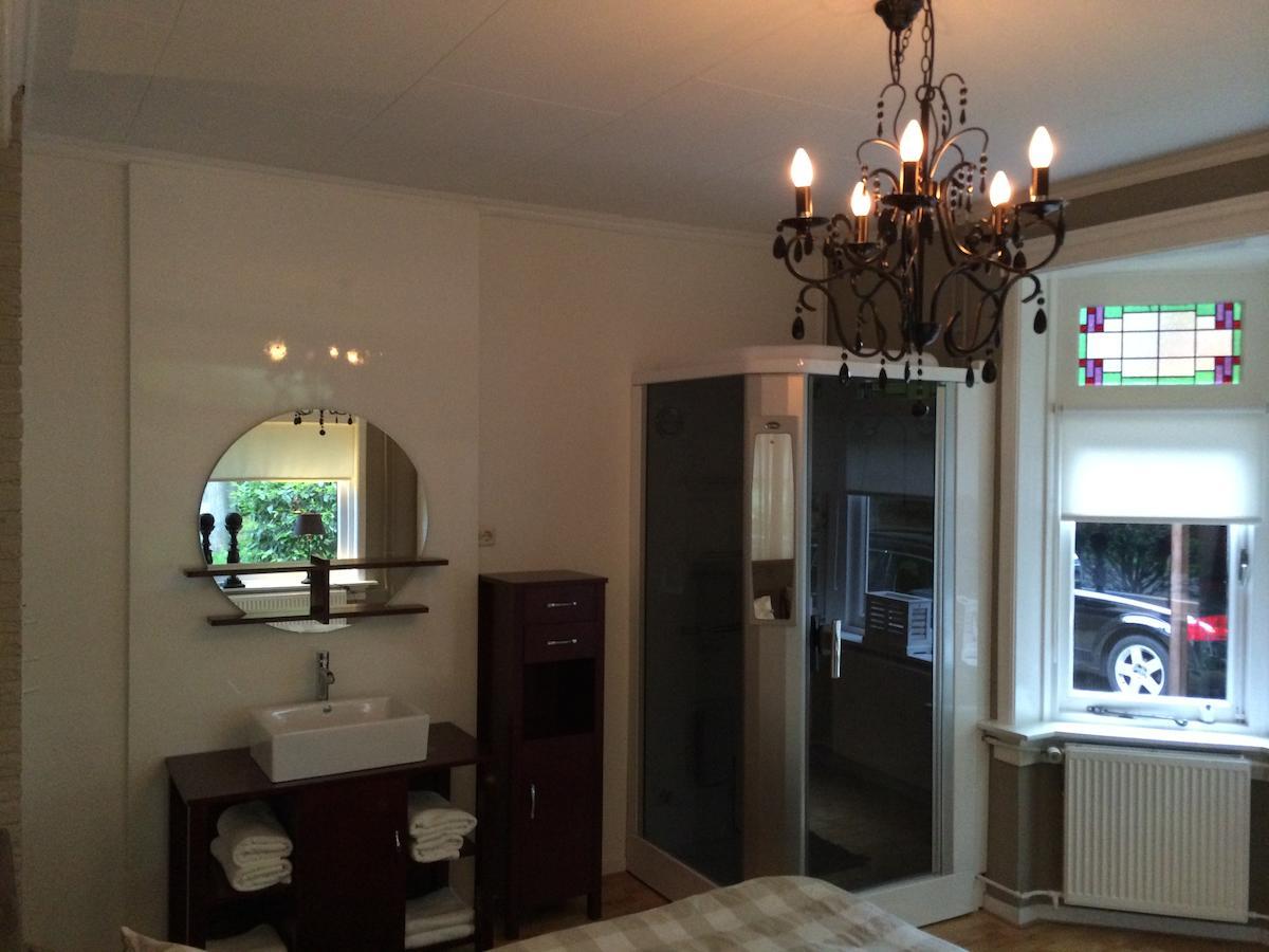 Bed And Breakfast "Kasteelzicht" Vaassen 객실 사진